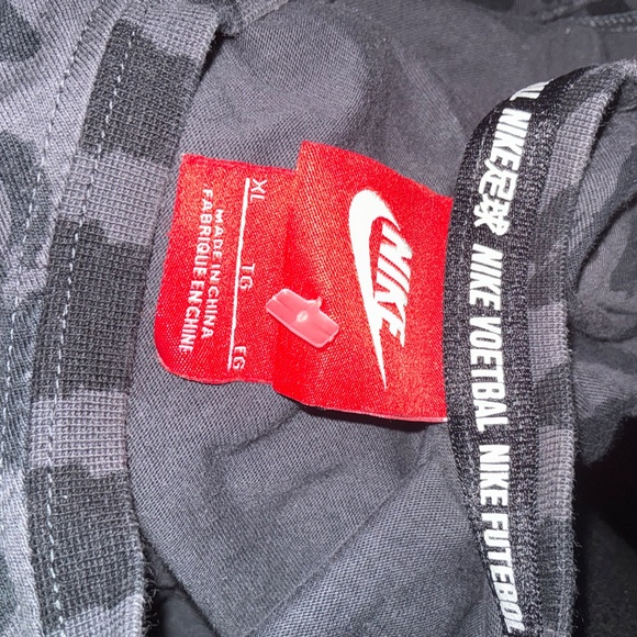 Nike shirt top size xl - Picture 6 of 6